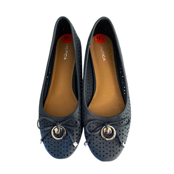 NEW Nautica Perforated Ballet Flats Bow & Silver Branded Charm Blue Size 9.5 - Picture 6 of 10